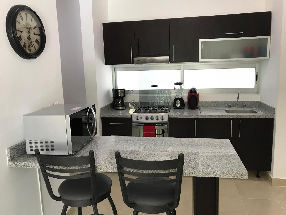 Star Castell Apartment Плая дел Кармен Екстериор снимка