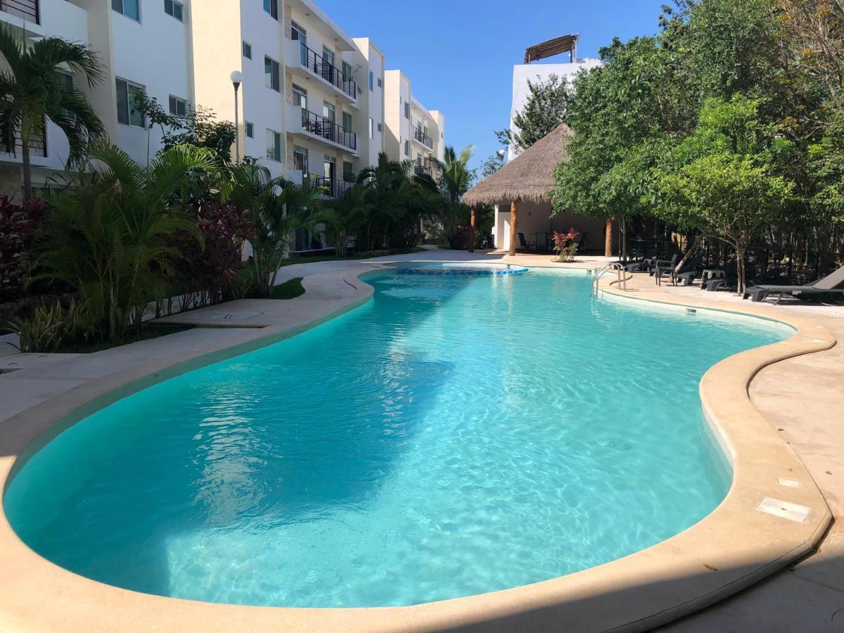 Star Castell Apartment Плая дел Кармен Екстериор снимка