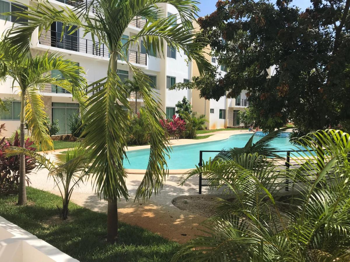 Star Castell Apartment Плая дел Кармен Екстериор снимка