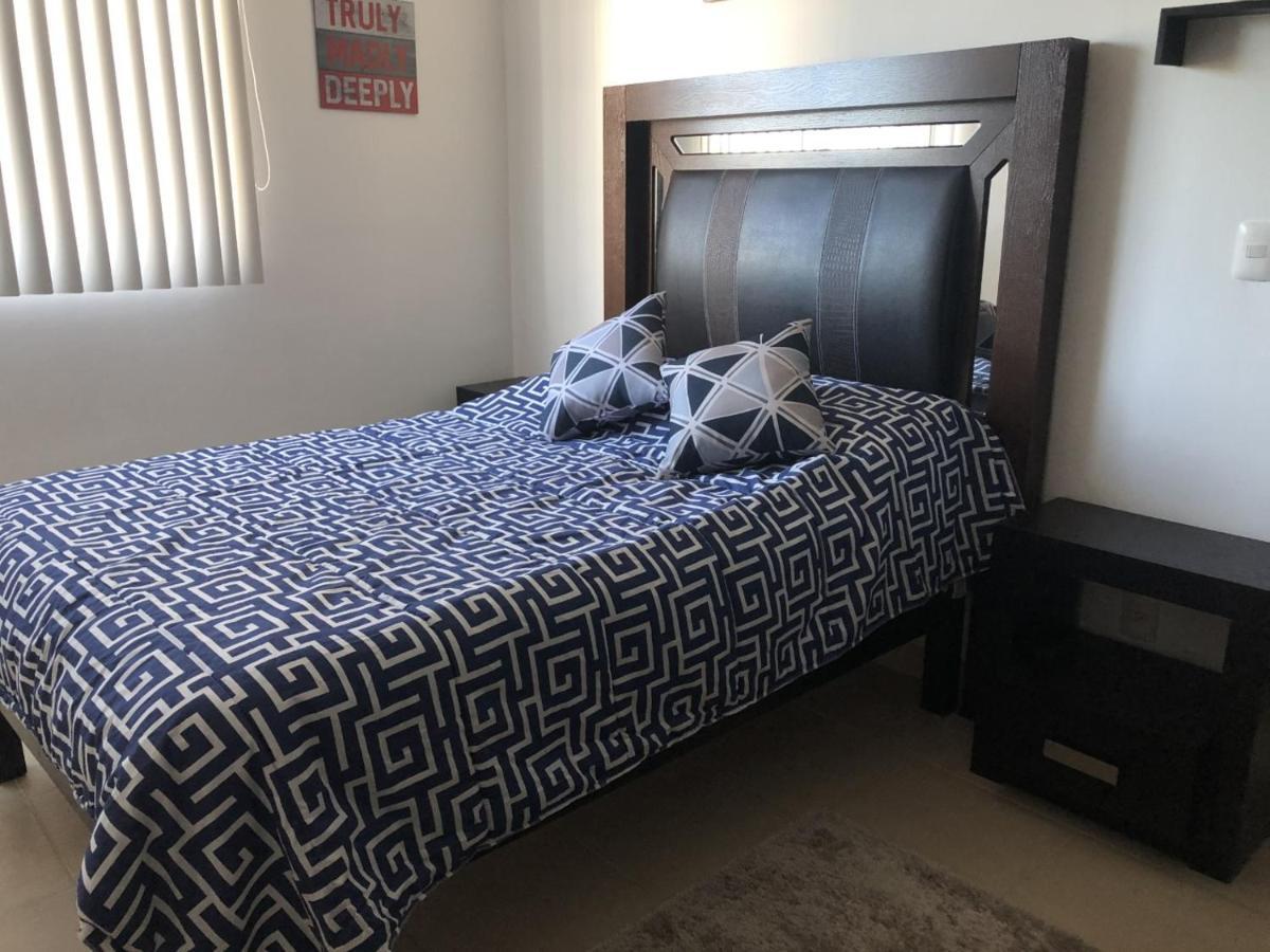 Star Castell Apartment Плая дел Кармен Екстериор снимка
